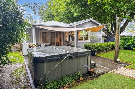 Photo of property in 147 Fisher Avenue, Beckenham, Christchurch, 8023