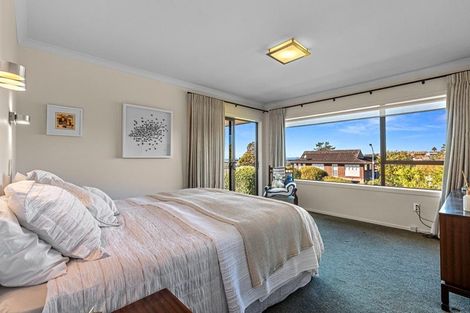 Photo of property in 137 Stapleford Crescent, Browns Bay, Auckland, 0630