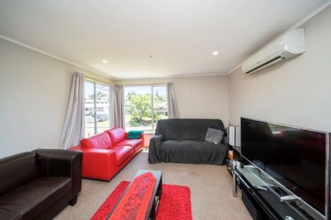 Photo of property in 25 Tavistock Street, Westown, New Plymouth, 4310