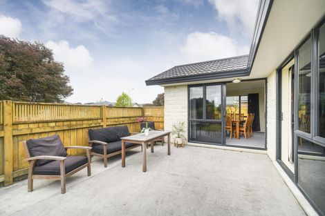 Photo of property in 20 Boston Parade, Kelvin Grove, Palmerston North, 4414