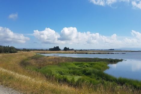 Photo of property in 127 Park Terrace, Waikuku Beach, 7473