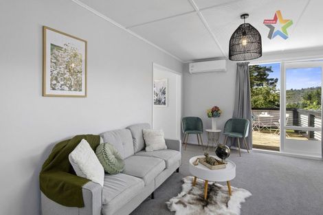 Photo of property in 40 Logie Street, Stokes Valley, Lower Hutt, 5019