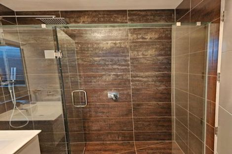 Photo of property in 4 Schofield Lane, Hornby, Christchurch, 8025