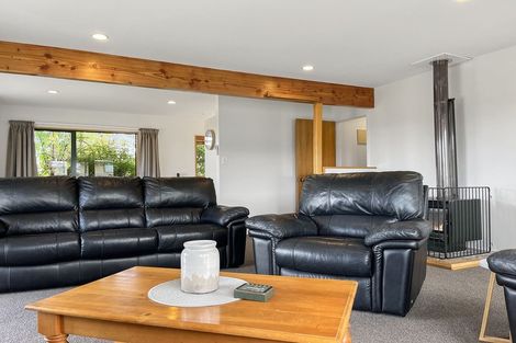 Photo of property in 6 Irishman Drive, Twizel, 7901