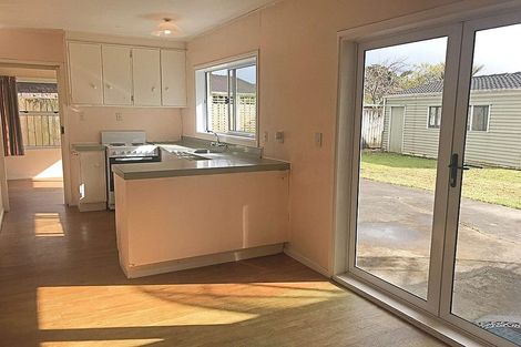 Photo of property in 11 Walworth Avenue, Pakuranga Heights, Auckland, 2010