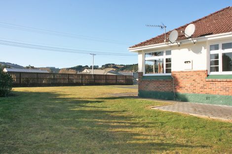 Photo of property in 27 Wingatui Road, Mosgiel, 9024