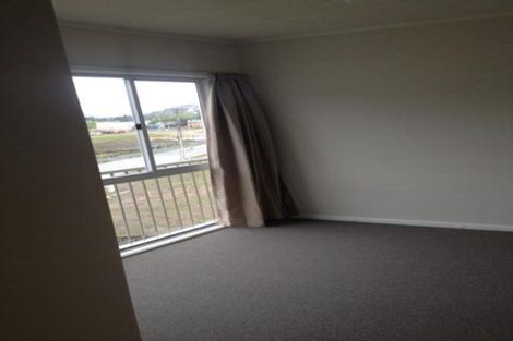 Photo of property in 95 Farmer Crescent, Taita, Lower Hutt, 5011