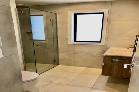 Photo of property in 16c Hamurana Place, Te Atatu Peninsula, Auckland, 0610