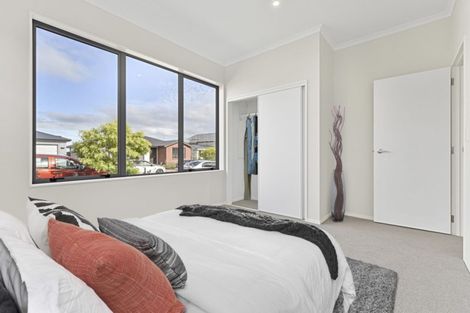 Photo of property in 3 Kainga Lane, Whenuapai, Auckland, 0618