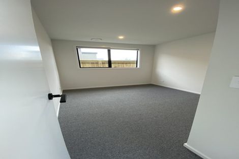 Photo of property in 18 Fallow Street, Jacks Point, 9371