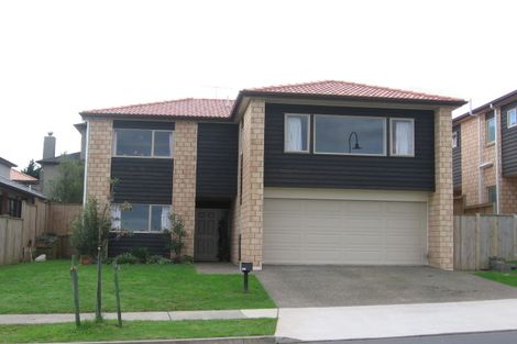 Photo of property in 92 Cyril French Drive, Flat Bush, Auckland, 2016