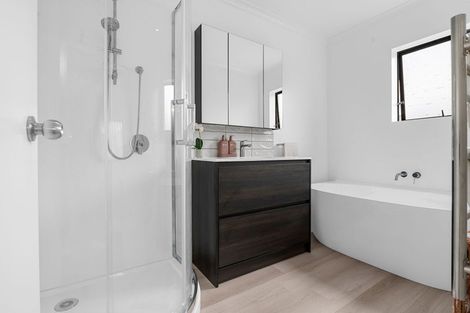 Photo of property in 120 Clarkin Road, Fairfield, Hamilton, 3214