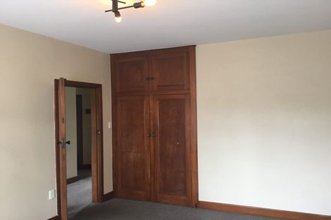 Photo of property in 118 Holly Road, St Albans, Christchurch, 8014