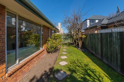 Photo of property in 32a Sawyers Arms Road, Northcote, Christchurch, 8052