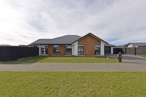 Photo of property in 33 Palmer Avenue, Rolleston, 7615