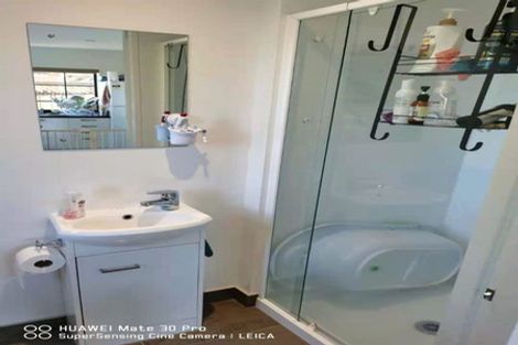 Photo of property in 43 Frank Nobilo Drive, Golflands, Auckland, 2013