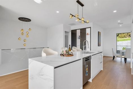 Photo of property in 3 Rakiraki Place, Flat Bush, Auckland, 2019