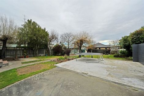 Photo of property in 27 Burwood Road, Burwood, Christchurch, 8083