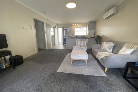 Photo of property in 2/328 Mount Eden Road, Mount Eden, Auckland, 1024