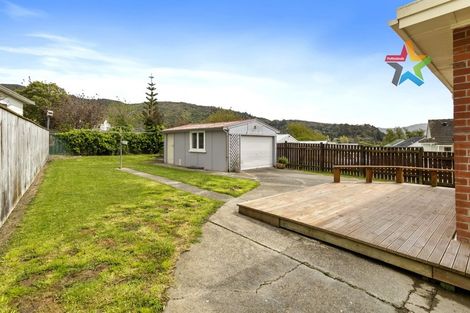 Photo of property in 16 Cleland Crescent, Naenae, Lower Hutt, 5011