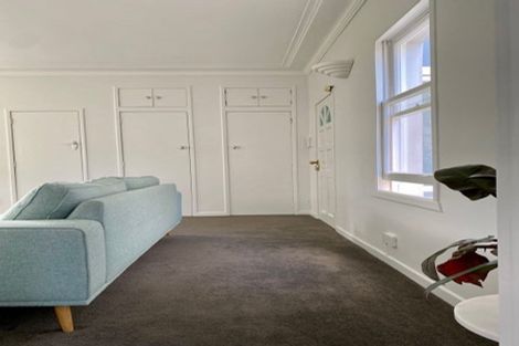 Photo of property in Illawarra Flats, 8/6 Brighton Road, Parnell, Auckland, 1052