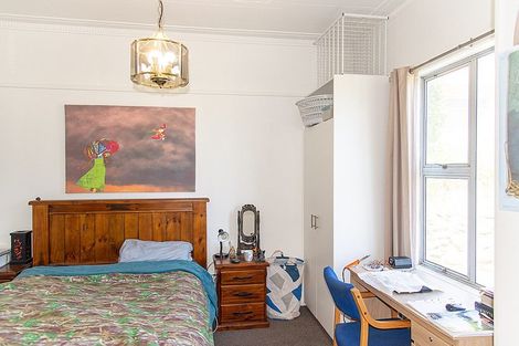 Photo of property in 159 Ravensbourne Road, Ravensbourne, Dunedin, 9022