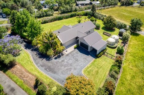 Photo of property in 18 Karaka Drive, Kerikeri, 0230
