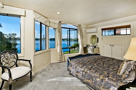 Photo of property in 3/76 Shakespeare Road, Milford, Auckland, 0620