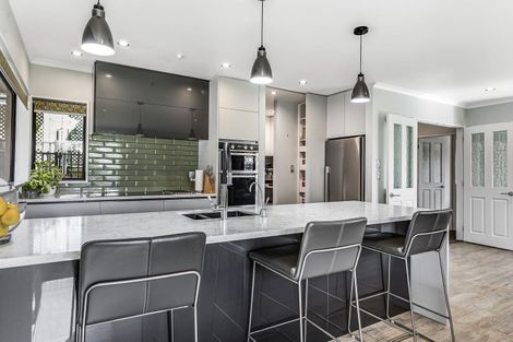 Photo of property in 34 Greenfield Drive, Western Heights, Hamilton, 3200