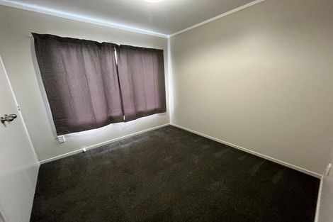 Photo of property in 17 Seaward Place, Wattle Downs, Auckland, 2103