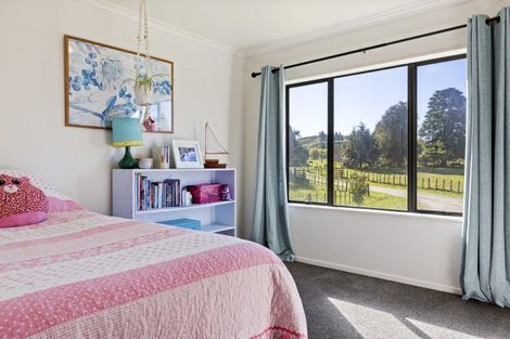 Photo of property in 2/504 Mapara Road, Acacia Bay, Taupo, 3385