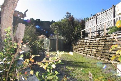 Photo of property in 5a Arthur Crescent, Waikawa, Picton, 7220
