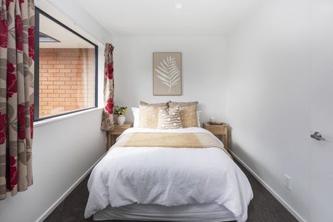 Photo of property in 24c Wainoni Road, Wainoni, Christchurch, 8061