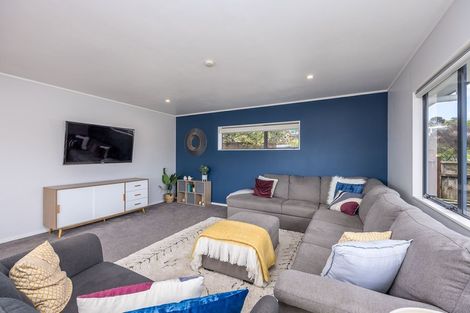 Photo of property in 2 Mizen Court, Torbay, Auckland, 0630