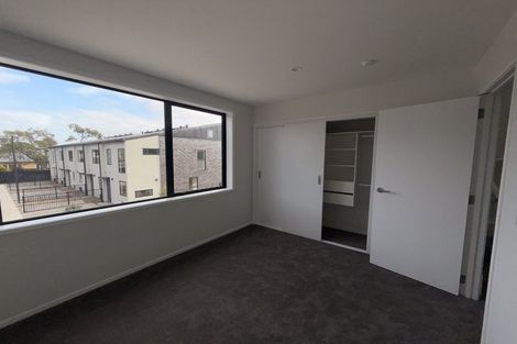 Photo of property in 3/1 Scott Road, Hobsonville, Auckland, 0616