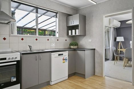 Photo of property in 96 Wakeman Road, Acacia Bay, Taupo, 3330