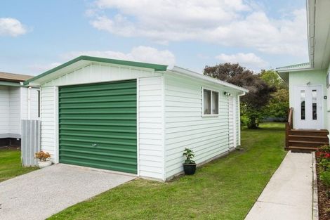 Photo of property in 72 Macdonald Street, Elgin, Gisborne, 4010