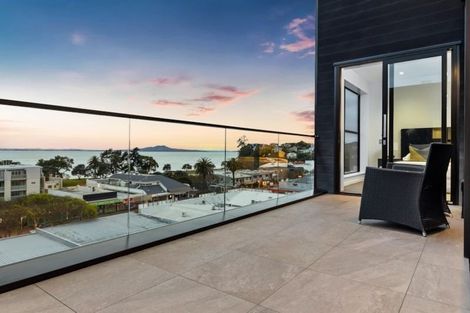 Photo of property in The Victor, 505/4 Bute Road, Browns Bay, Auckland, 0630