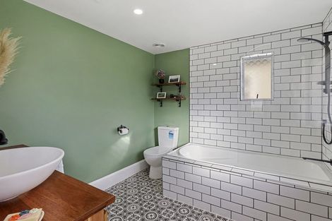 Photo of property in 200 Bay View Road, South Dunedin, Dunedin, 9012