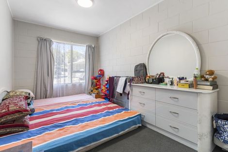 Photo of property in 2/46 School Road, Morningside, Auckland, 1021