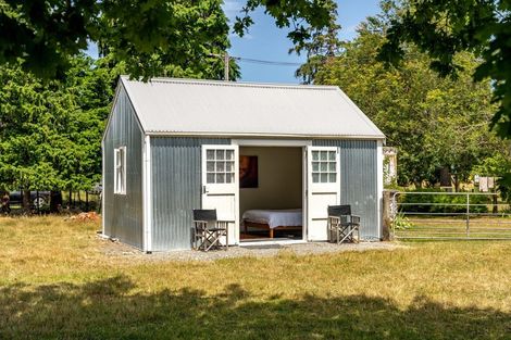 Photo of property in 71 No 1 Line, Tauwharenikau, Featherston, 5771