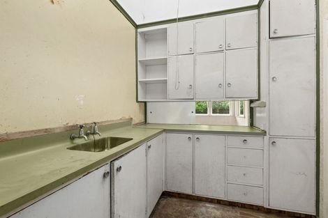 Photo of property in 18 Marion Street, Silverstream, Upper Hutt, 5019