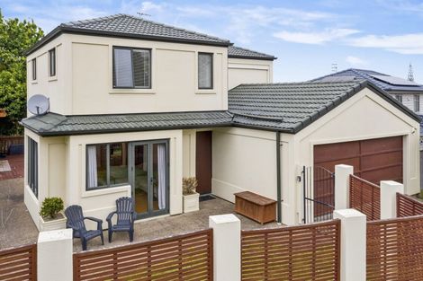Photo of property in 18 Belle Verde Drive, Sunnynook, Auckland, 0630
