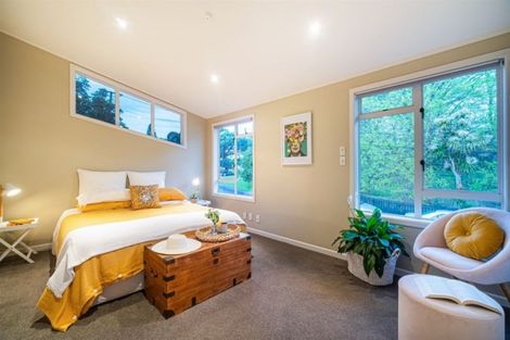 Photo of property in 29 Belle Vue Avenue, Northcote Point, Auckland, 0627