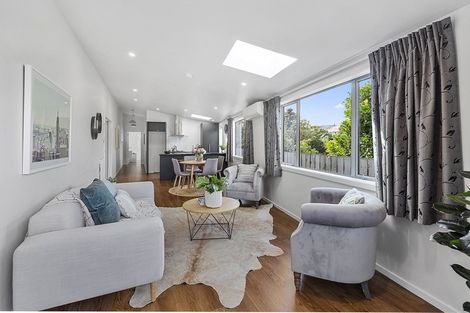 Photo of property in 29 Mascot Street, Tawa, Wellington, 5028