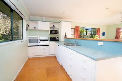 Photo of property in 398 Owhiwa Road, Parua Bay, Onerahi, 0192