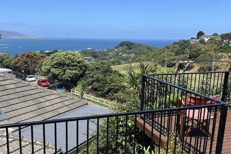 Photo of property in 7 Houghton Bay Road, Houghton Bay, Wellington, 6023
