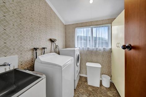 Photo of property in 335b High Street, Hawera, 4610