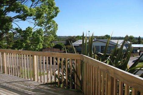 Photo of property in 6 Illana Place, Ranui, Auckland, 0612
