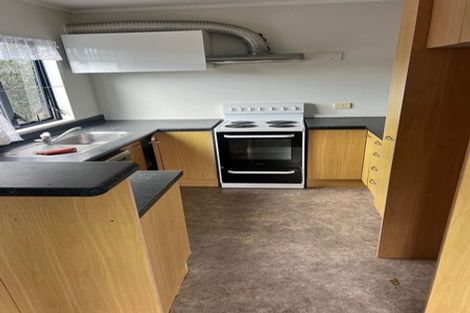 Photo of property in 2a Seymour Road, Sunnyvale, Auckland, 0612